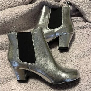 Silver Heeled Chelsea Boots with Black Elastic Panels
